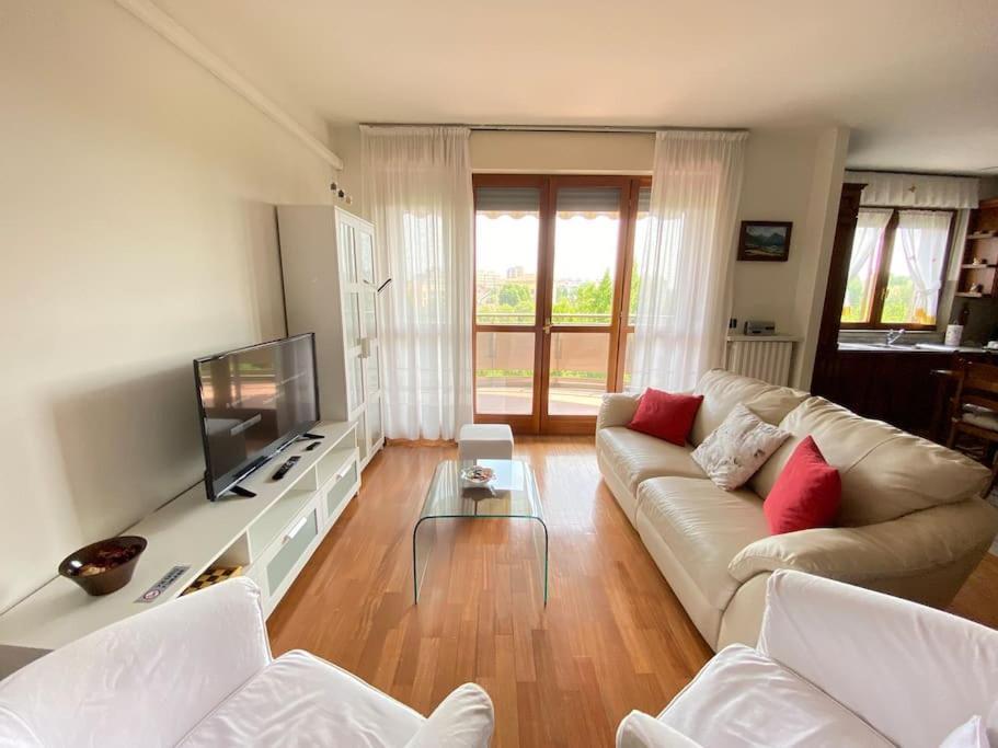 Apartment Incantevole - 15 Minuti Da Duomo + Wifi, Parking *
